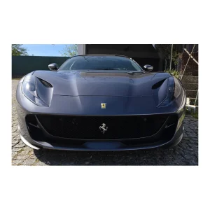 Ferrari | 812 GTS | 2021 | Cinza Metalizado | 9500 kms |